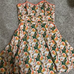 Unique Vintage Mushroom Flowers 70’s style Dress